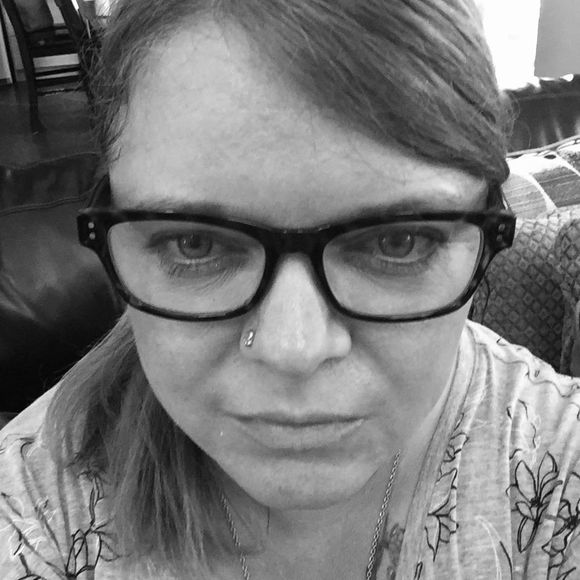 Meet your Posher, Jaime - Picture 1 of 1